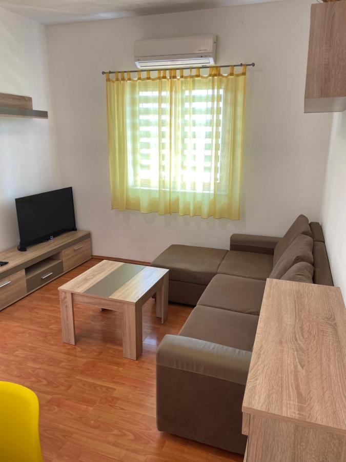 Apartments Belic With Pool Елса Экстерьер фото