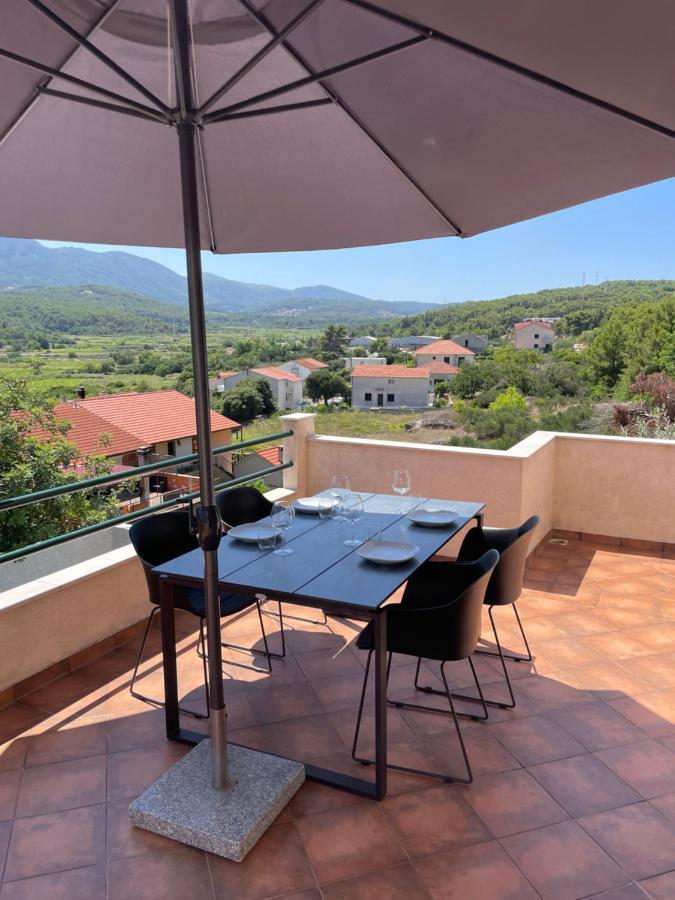 Apartments Belic With Pool Елса Экстерьер фото
