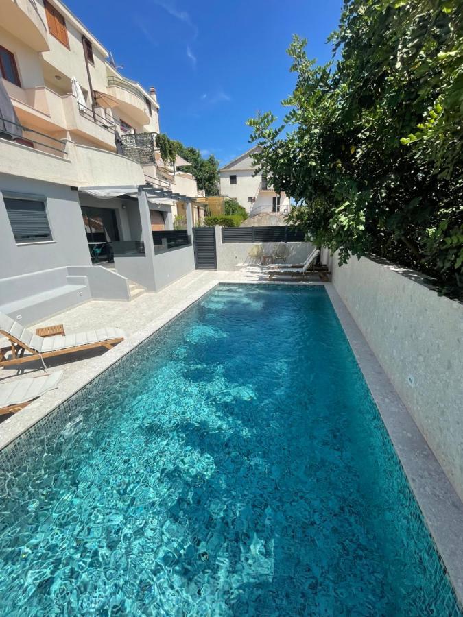 Apartments Belic With Pool Елса Экстерьер фото