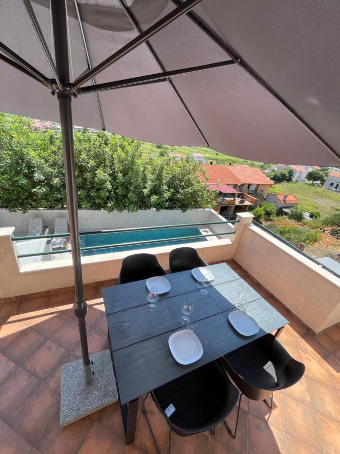 Apartments Belic With Pool Елса Экстерьер фото